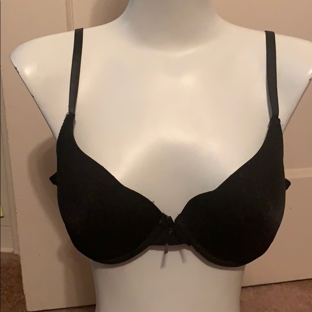 MARILYN MONROE ZOE36C PUSH UP BRA BLACK. NEW.